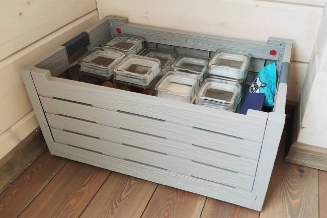 Ящик пластиковый складной Toomax Florida 50л, светло-серый Ящик пластиковый складной Toomax Florida 50л, светло-серый