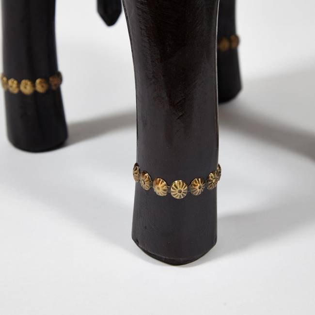 Столик Secret De Maison GOLDEN SLON ( mod. ND-006) дерево манго/латунная чеканка, 40х30х31 см, этническая роспись этническая роспись дерево манго/латунная чеканка Столик Secret De Maison GOLDEN SLON ( mod. ND-006) дерево манго/латунная чеканка, 40х30х31 см, этническая роспись этническая роспись дерево манго/латунная чеканка