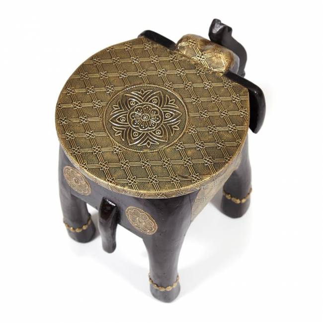 Столик Secret De Maison GOLDEN SLON ( mod. ND-006) дерево манго/латунная чеканка, 40х30х31 см, этническая роспись этническая роспись дерево манго/латунная чеканка Столик Secret De Maison GOLDEN SLON ( mod. ND-006) дерево манго/латунная чеканка, 40х30х31 см, этническая роспись этническая роспись дерево манго/латунная чеканка